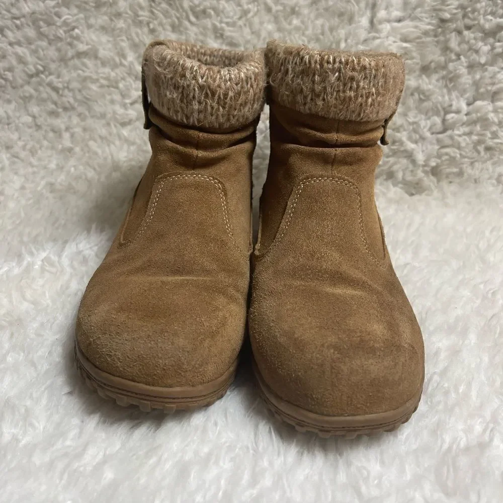 KHOMBU LAURA TAN SUEDE ANKLE BOOTS KNIT TRIM RUBBER SOLES SZ10M